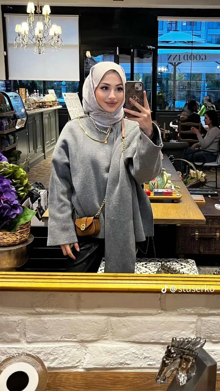 Türbanlı Escort Pelin - 2